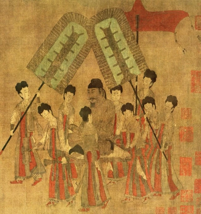 European Aristocratic Wig Culture vs. Chinese Tang Dynasty Hair Bun
